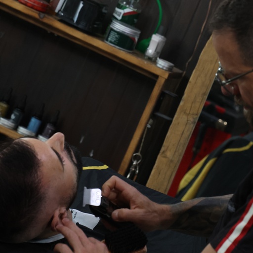 Barbe + Rasage traditionnel – 45 min | 56 CHF