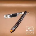 C.V. Heljestrand écaille.webp